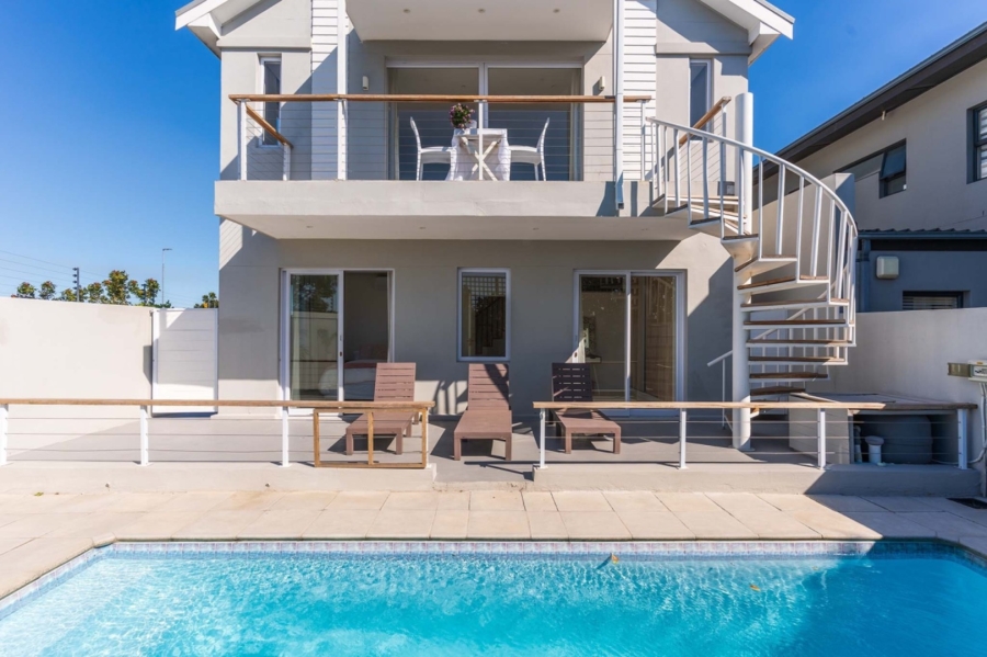 3 Bedroom Property for Sale in Sagewood Western Cape